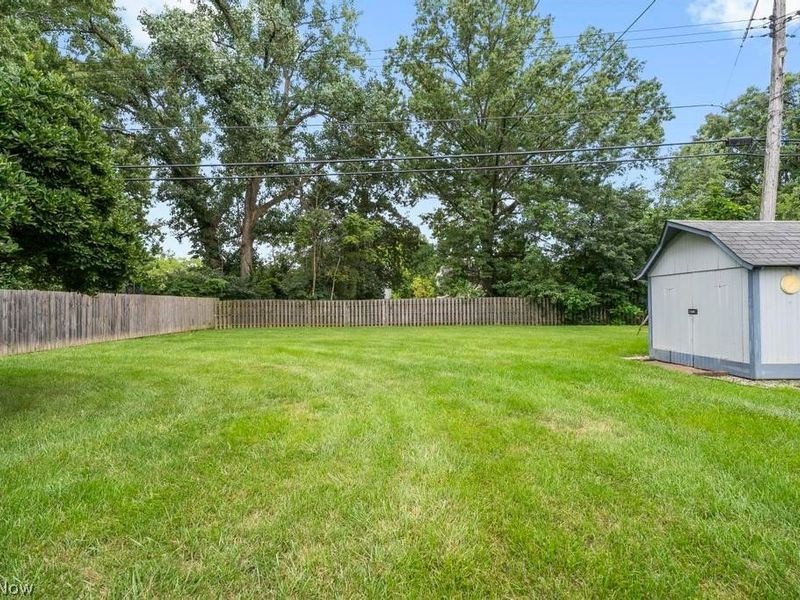 2502 Eastlawn Street, Lorain, OH 44052 Photo 40
