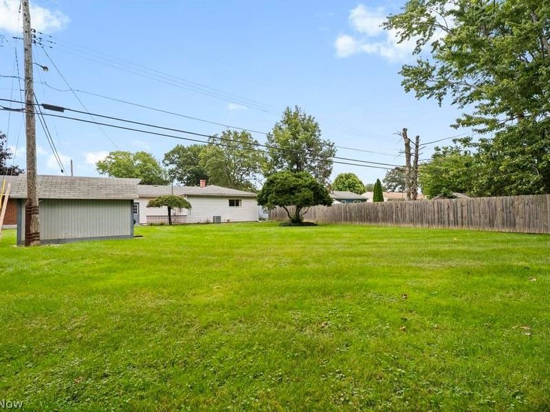 2502 Eastlawn Street, Lorain, OH 44052 Photo 41