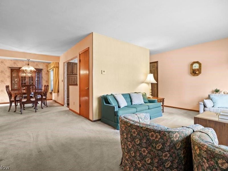 2502 Eastlawn Street, Lorain, OH 44052 Photo 6