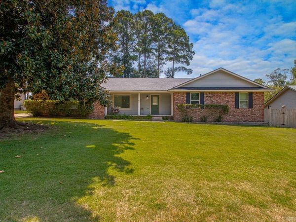 15 Park Drive , Bryant, AR 72022