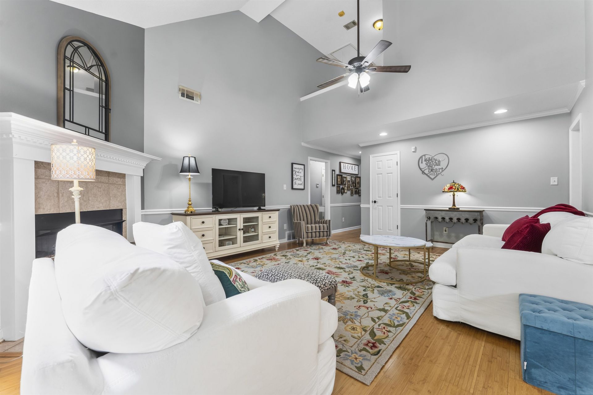 7979 Jills Creek Dr, Bartlett, TN 38133 Main Photo