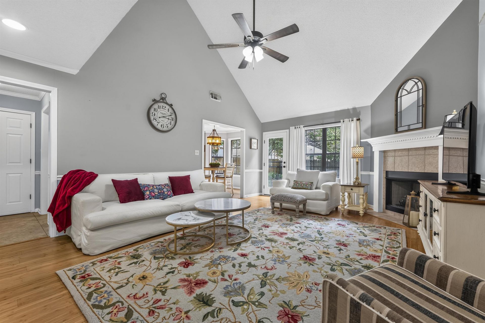 7979 Jills Creek Dr, Bartlett, TN 38133 Main Photo