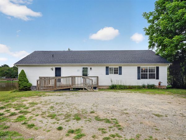 533 White Road, Hay Township, Mi 48624