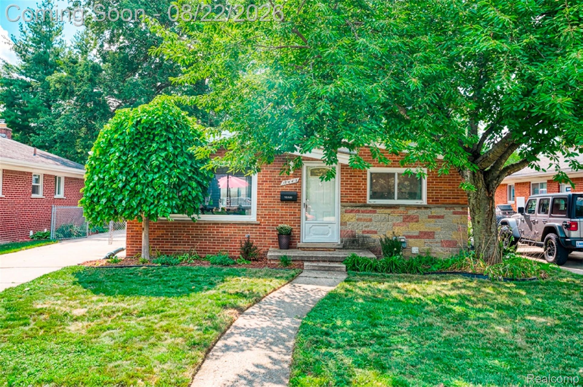 18549 Milburn Street, Livonia, Mi 48152 Main Photo