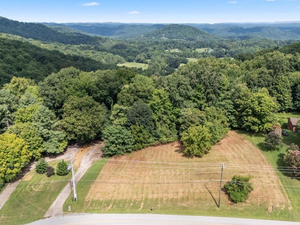 Majors Rd, Knoxville, TN 37938