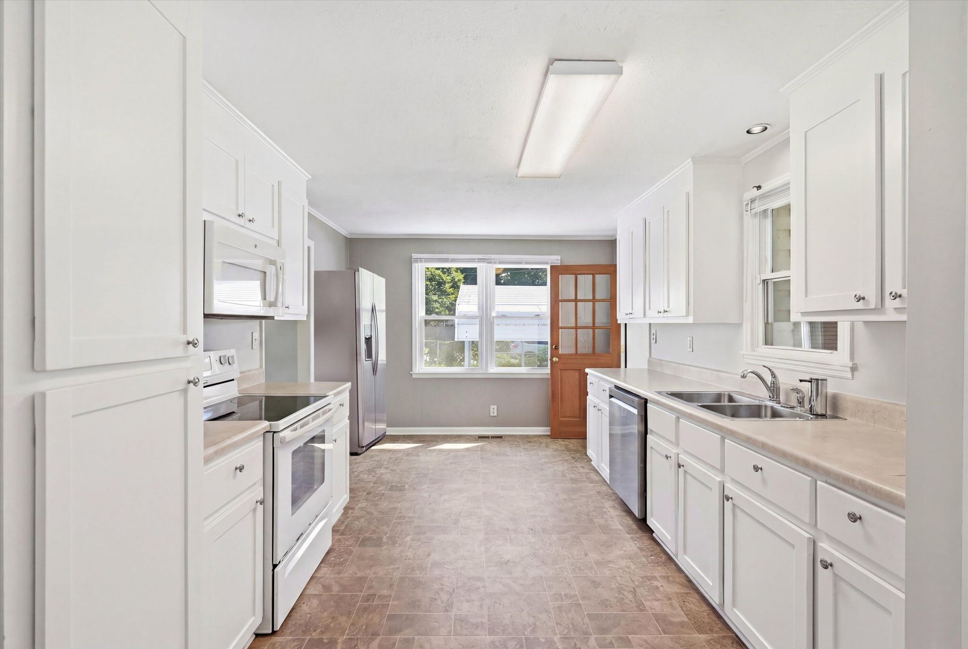 3455 Cynthia Drive Photo 15