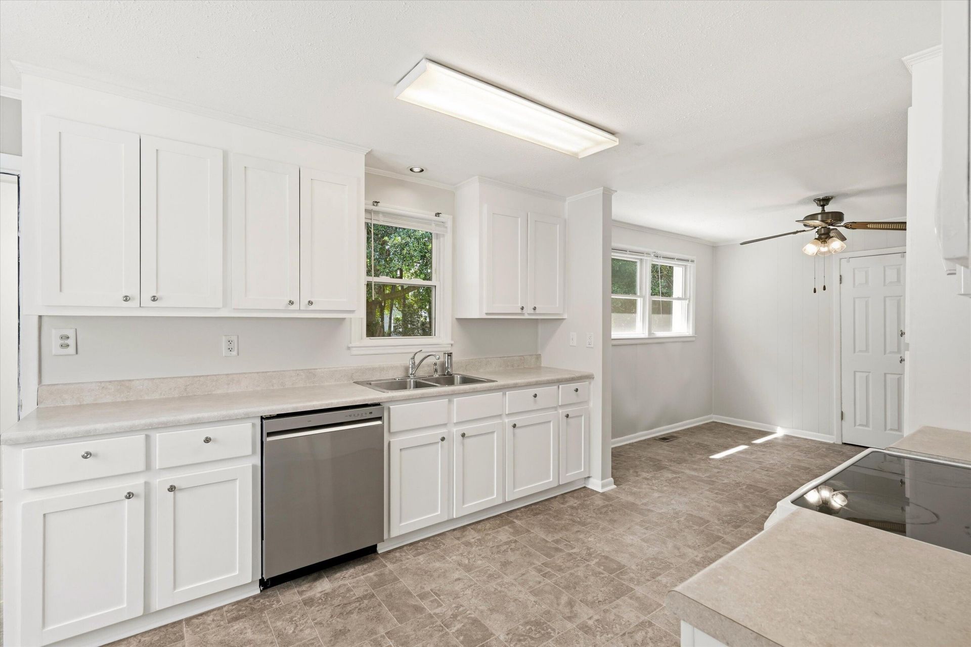 3455 Cynthia Drive Photo 18
