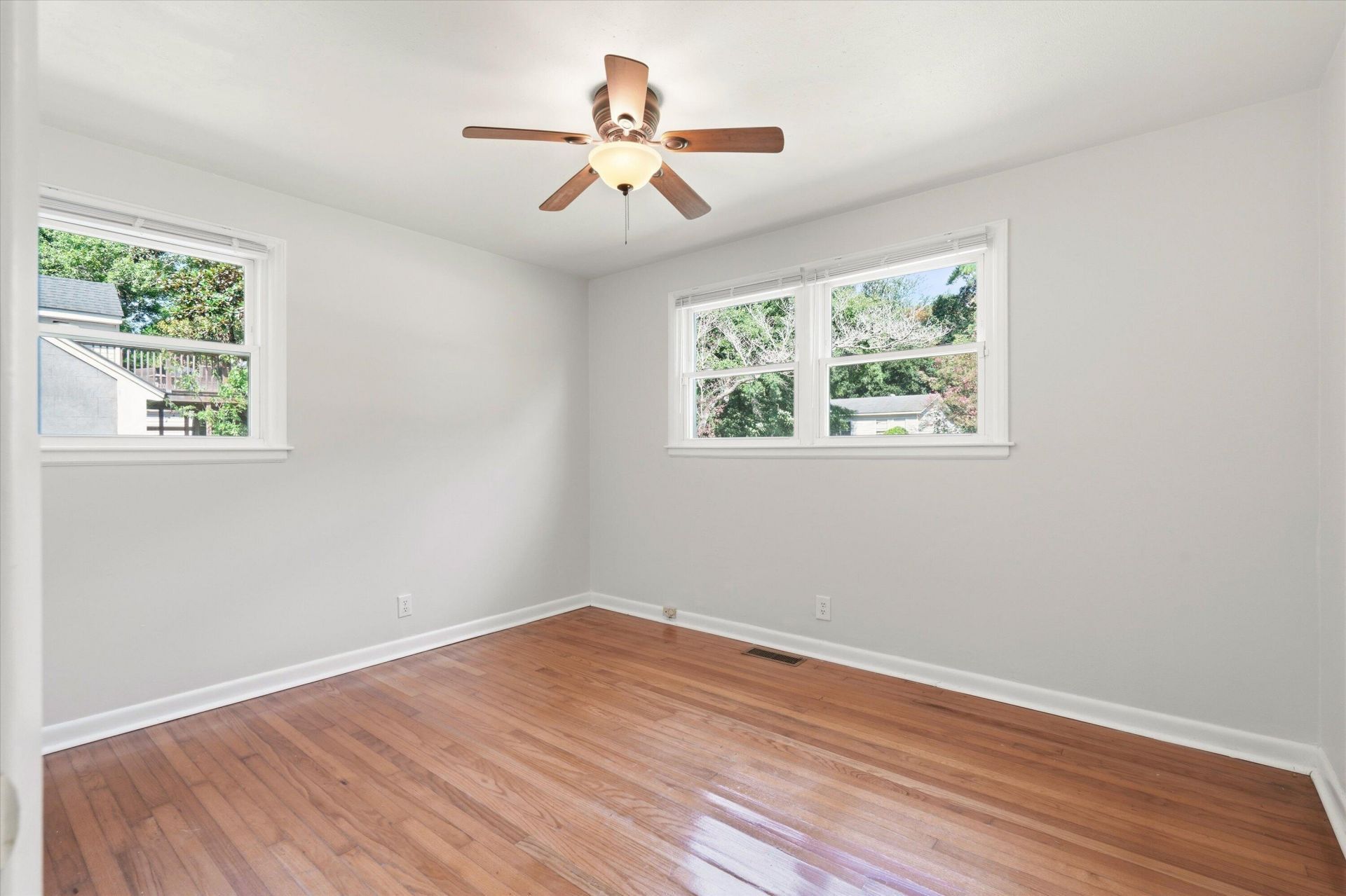 3455 Cynthia Drive Photo 25