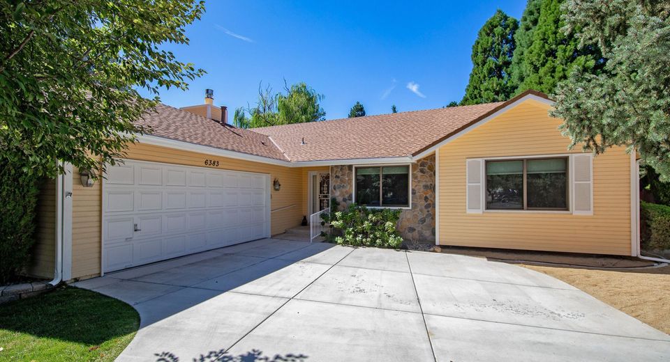 6383 Meadow Crest Circle, Reno, NV 89519 Photo