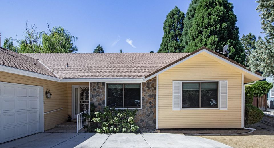 6383 Meadow Crest Circle, Reno, NV 89519 Photo