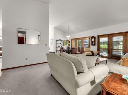 6383 Meadow Crest Circle, Reno, NV 89519 Photo
