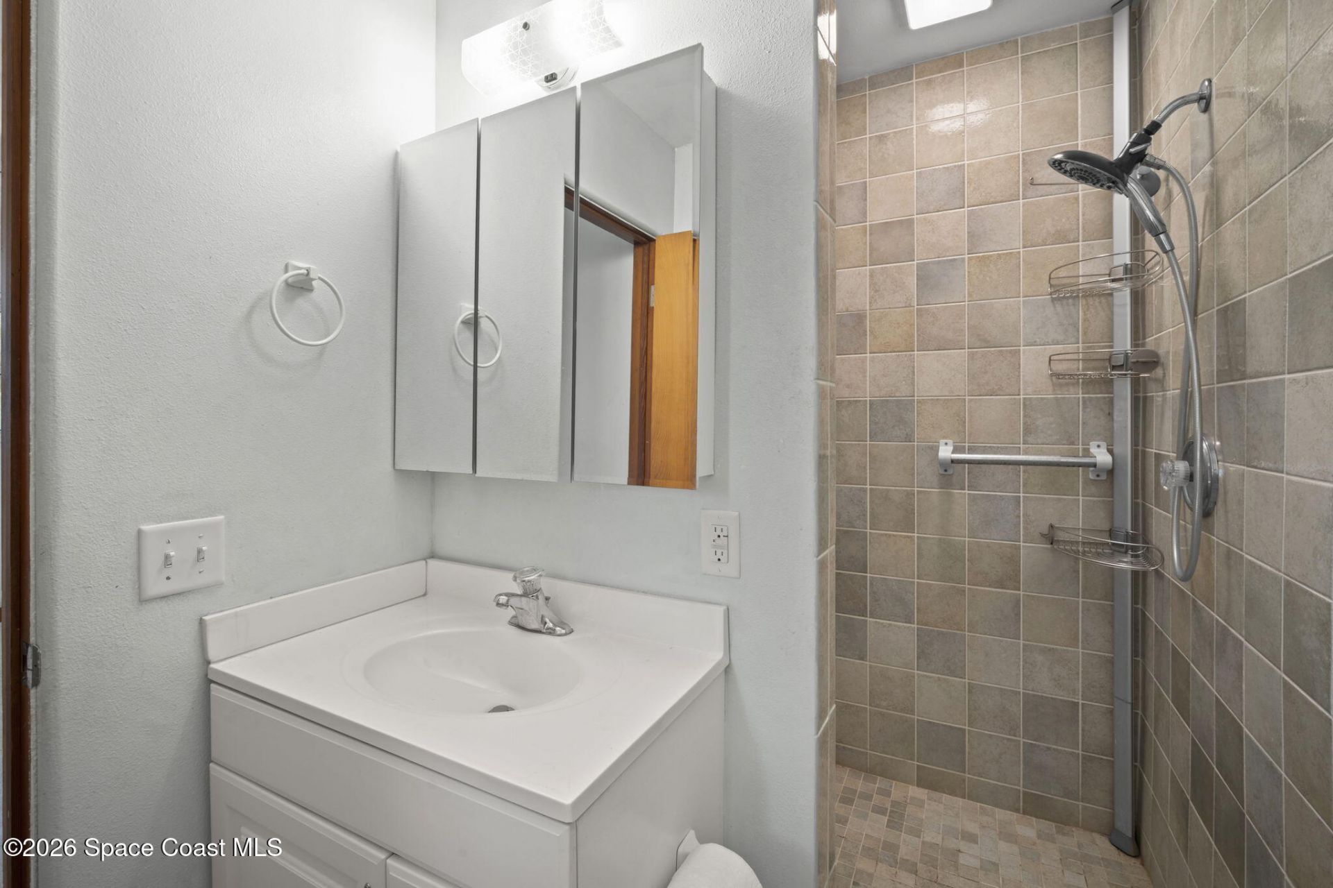2414 Greenway Drive , Melbourne, FL 32901 Photo