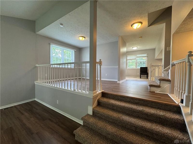 1014 Millerton Drive, Centerville, OH 45459 Photo 2