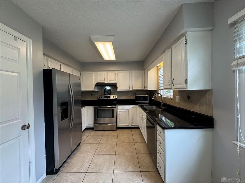 1014 Millerton Drive, Centerville, OH 45459 Photo 5