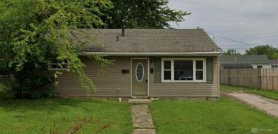 211 Redbank Drive, Fairborn, OH 45324 Main Photo
