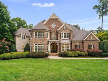 1024 Stradshire Drive, Raleigh, NC 27614