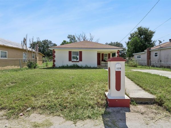220 D STREET , LAKE WALES, FL 33853
