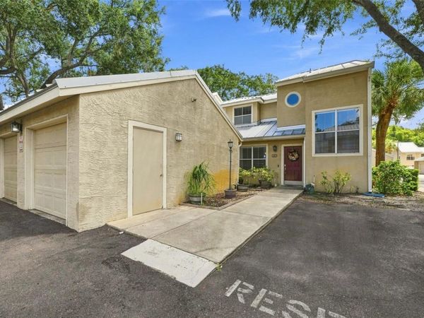 13017 LORNA PLACE, TAMPA, FL 33618