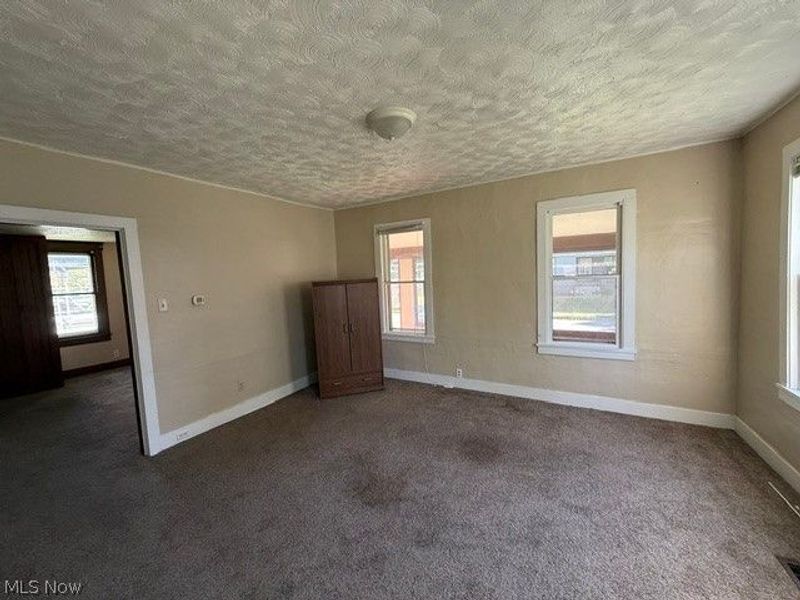 128 Sayers Avenue, Niles, OH 44446 Photo 4