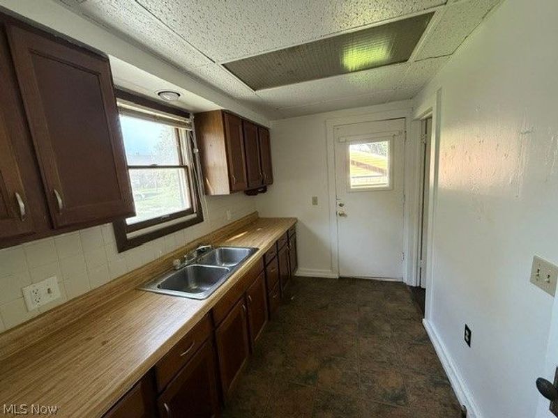 128 Sayers Avenue, Niles, OH 44446 Photo 6