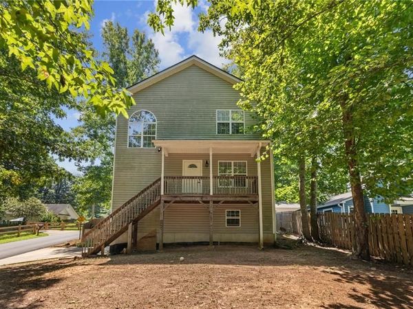 2810 Imperial Drive , Cumming, GA 30041