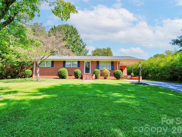 404 Pineview Drive, Kings Mountain, NC 28086