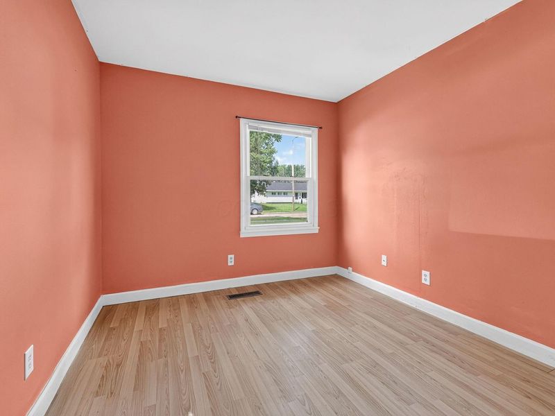 392 Weymouth Lane, Columbus, OH 43228 Photo 20