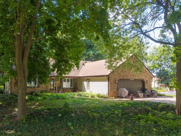 N71W23721 Good Hope ROAD, Sussex, WI 53089