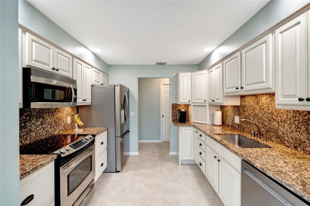 6304 S River Run Drive, Unit 6304, Sebastian, FL 32958 Photo