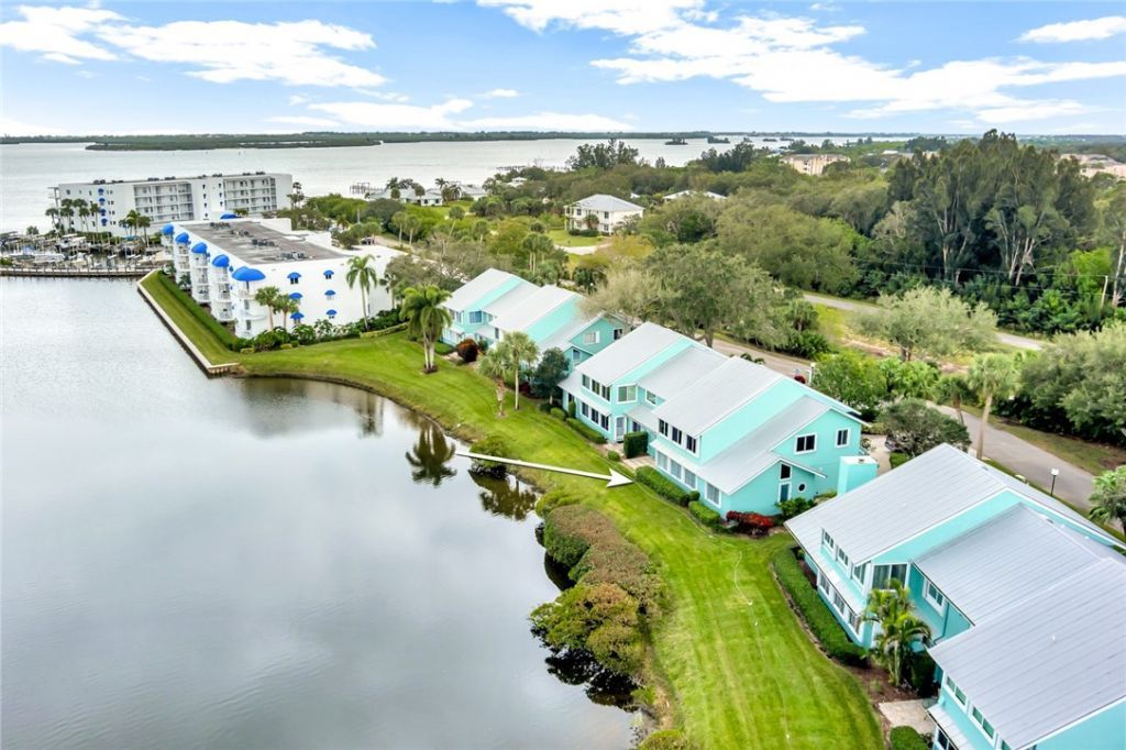 6304 S River Run Drive, Unit 6304, Sebastian, FL 32958 Photo