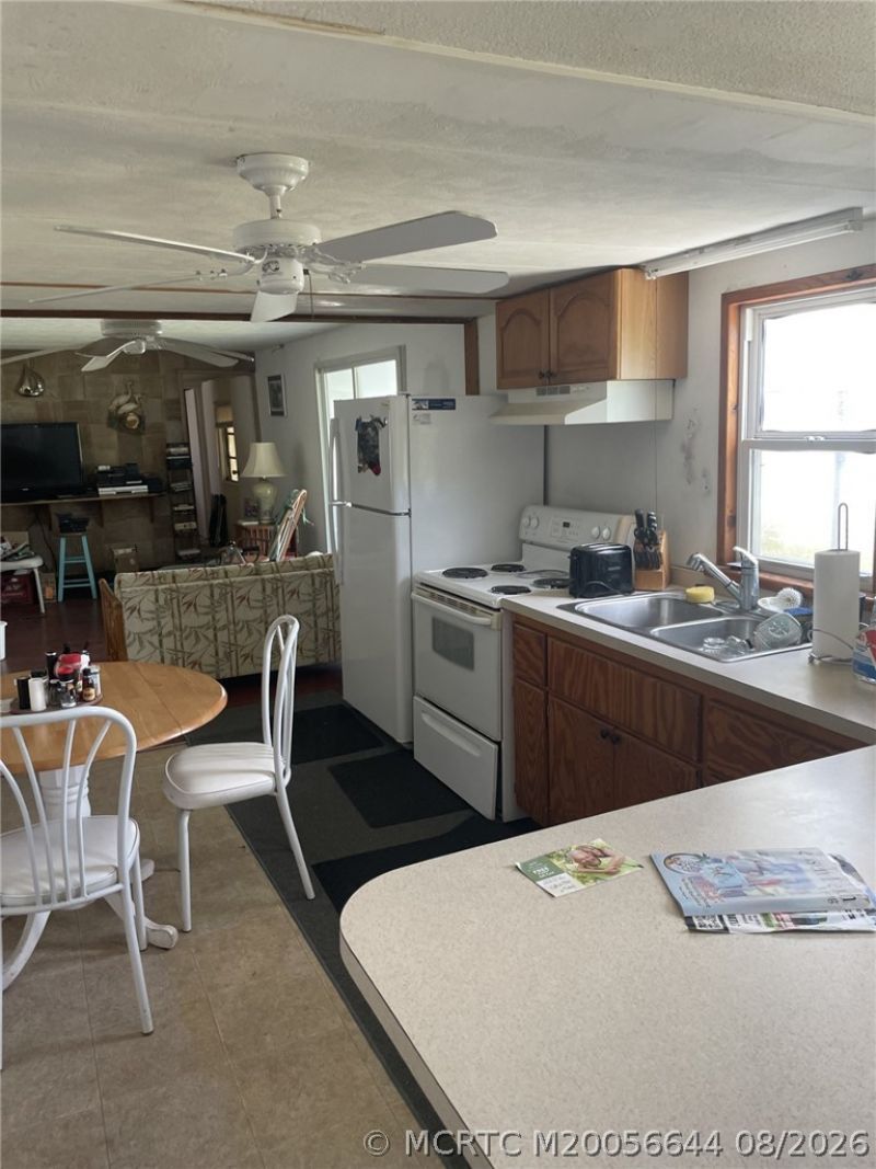 602 Tahiti Way Ne, Jensen Beach, FL 34957 Photo