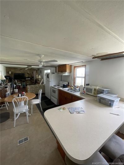 602 Tahiti Way Ne, Jensen Beach, FL 34957 Photo