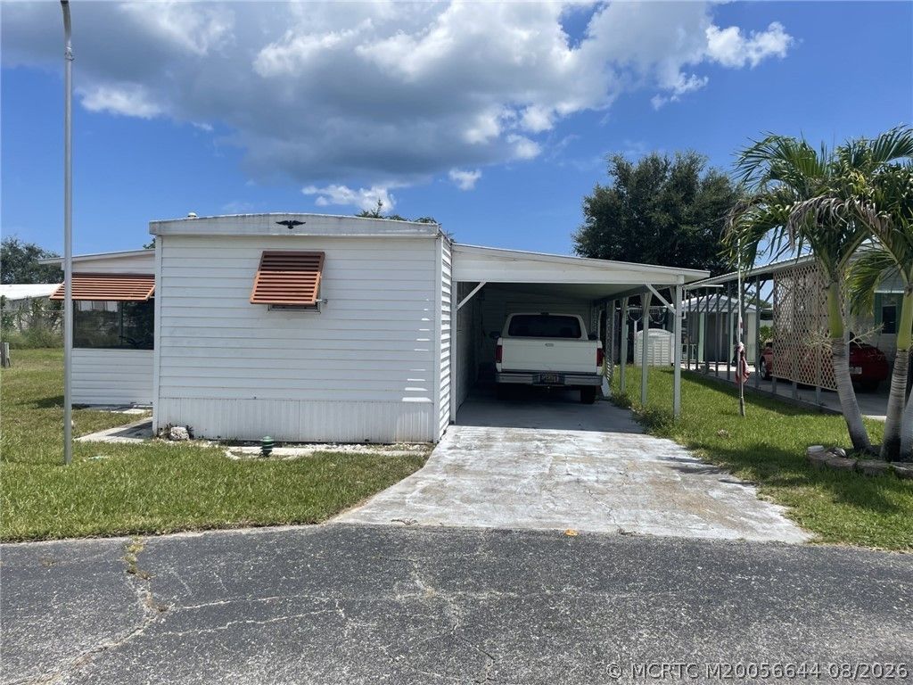 602 Tahiti Way Ne, Jensen Beach, FL 34957 Photo