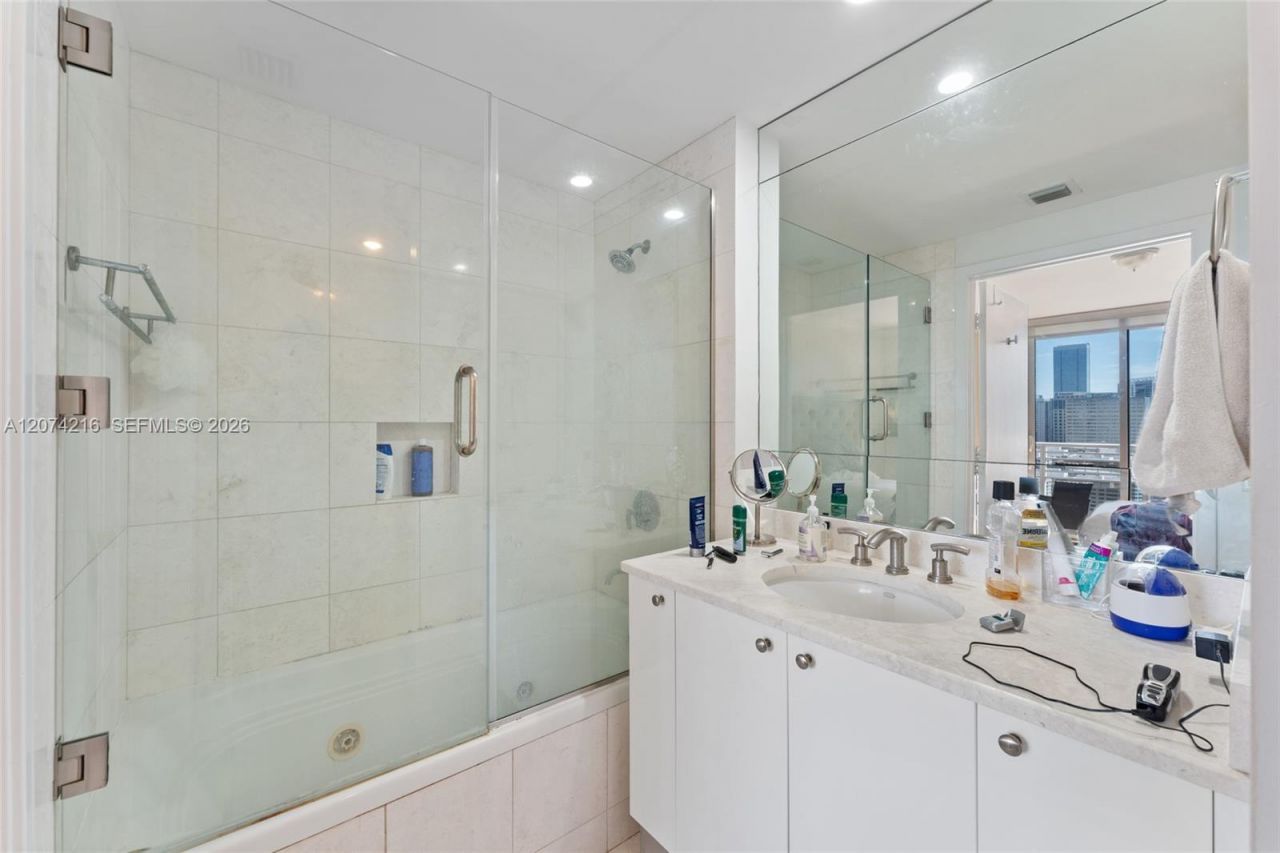 901 Brickell Key Blvd , Unit 2801, Miami, FL 33131 Photo