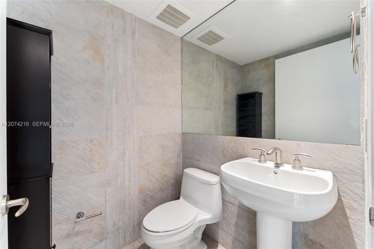 901 Brickell Key Blvd , Unit 2801, Miami, FL 33131 Photo