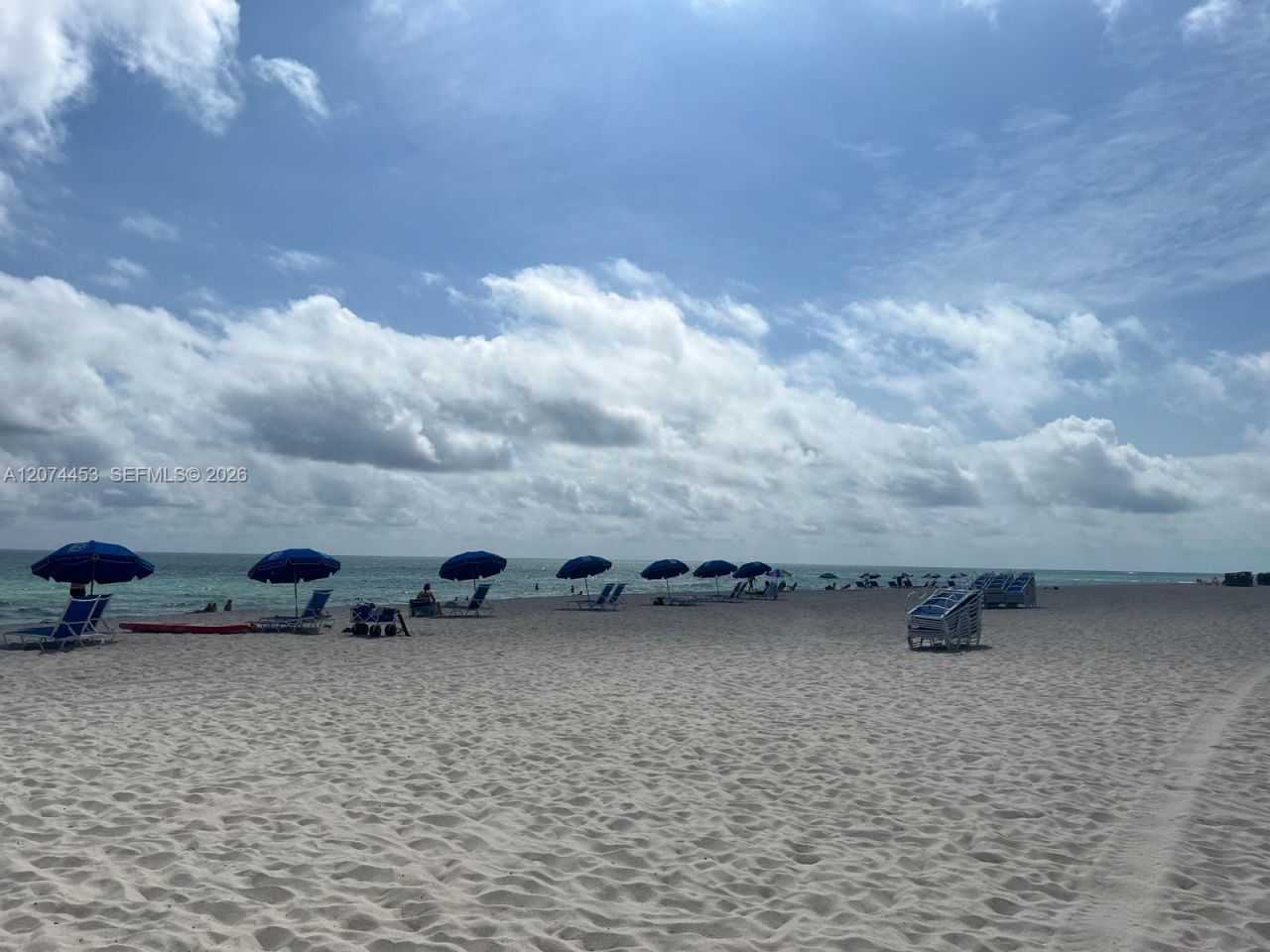 6039 Collins Ave, Unit 423, Miami Beach, FL 33140 Photo