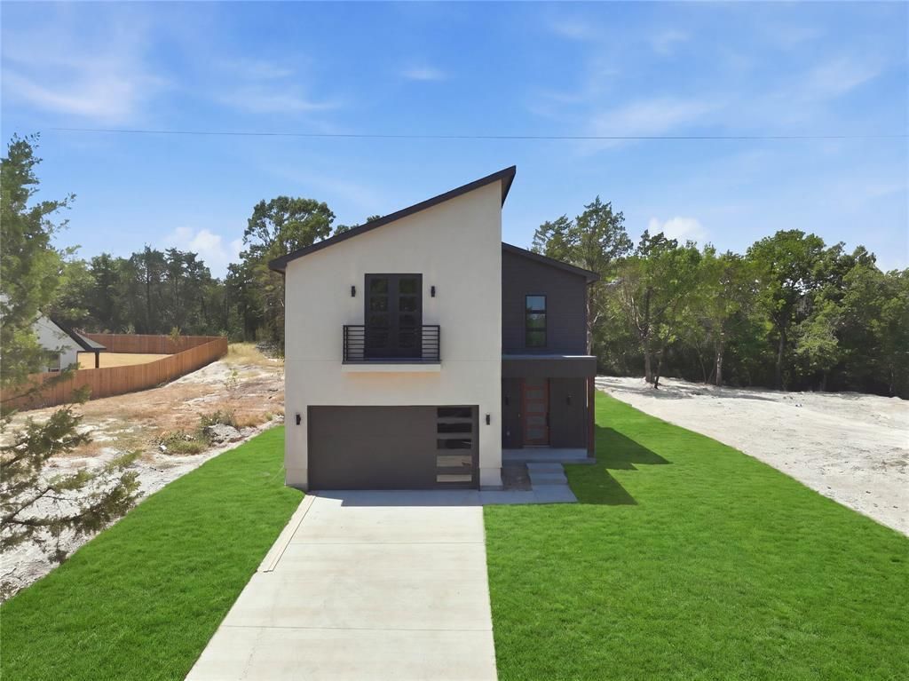 5743 Plum Dale Road, Dallas, TX 75241 Main Photo