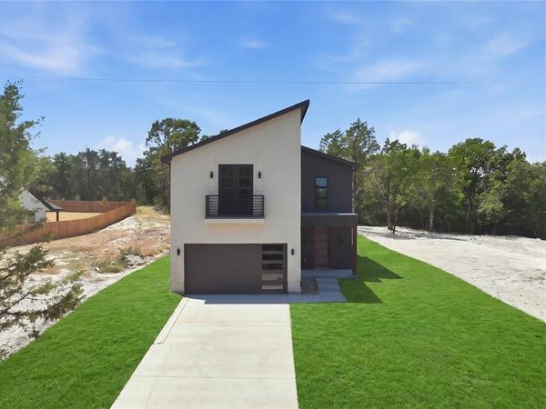 5743 Plum Dale Road, Dallas, TX 75241