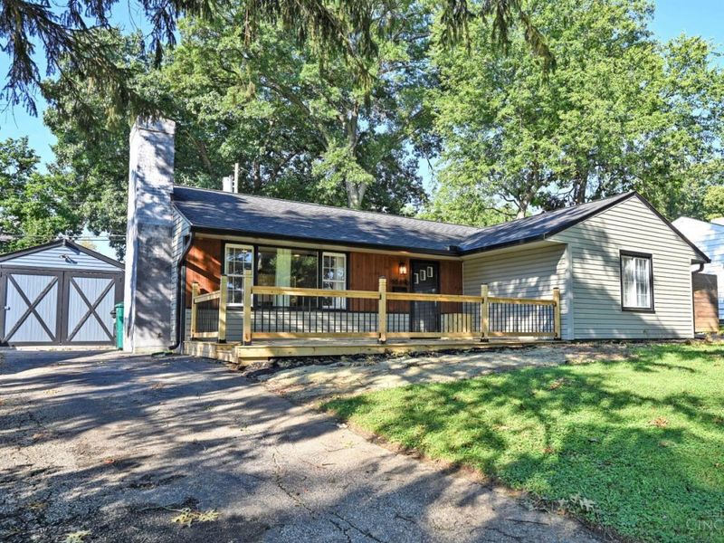 6569 Graf Drive, Cincinnati, OH 45230 Photo 3
