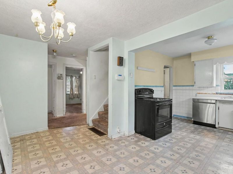 8317 Lake Avenue, Sycamore Township, OH 45236 Photo 10