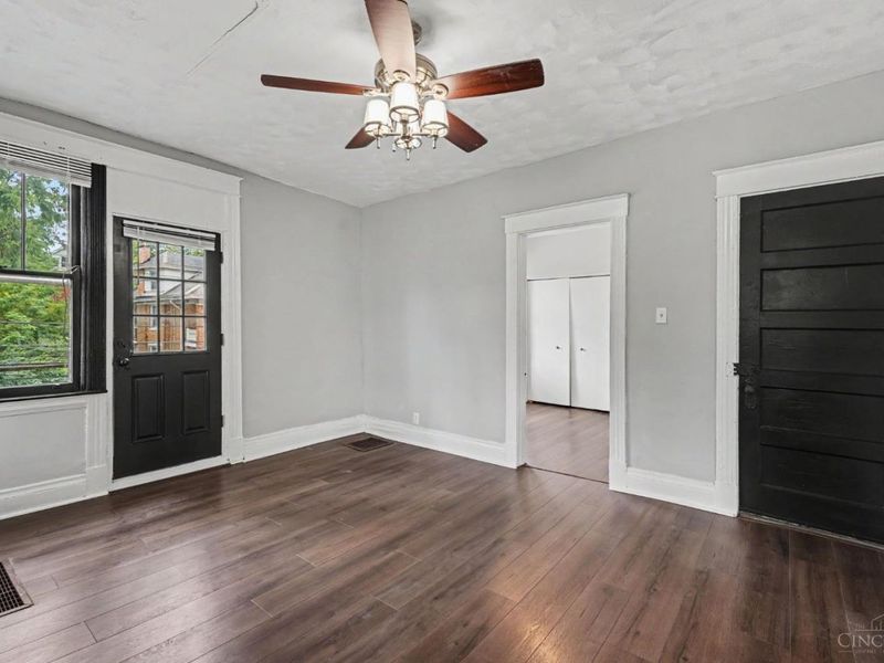 172 Kinsey Avenue, Cincinnati, OH 45219 Photo 10
