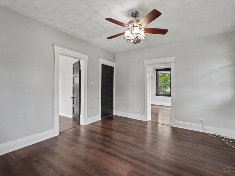 172 Kinsey Avenue, Cincinnati, OH 45219 Photo 12
