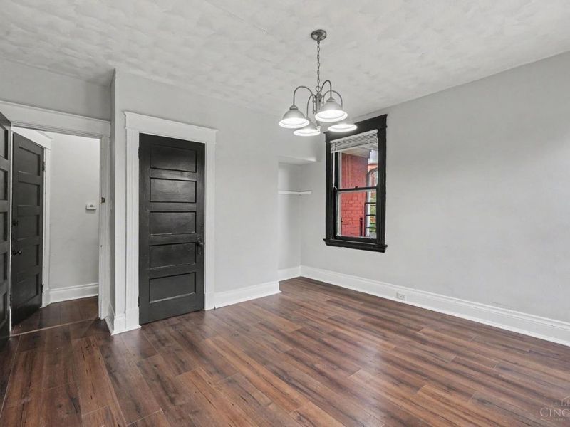 172 Kinsey Avenue, Cincinnati, OH 45219 Photo 18
