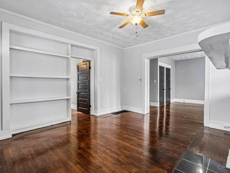 172 Kinsey Avenue, Cincinnati, OH 45219 Photo 31