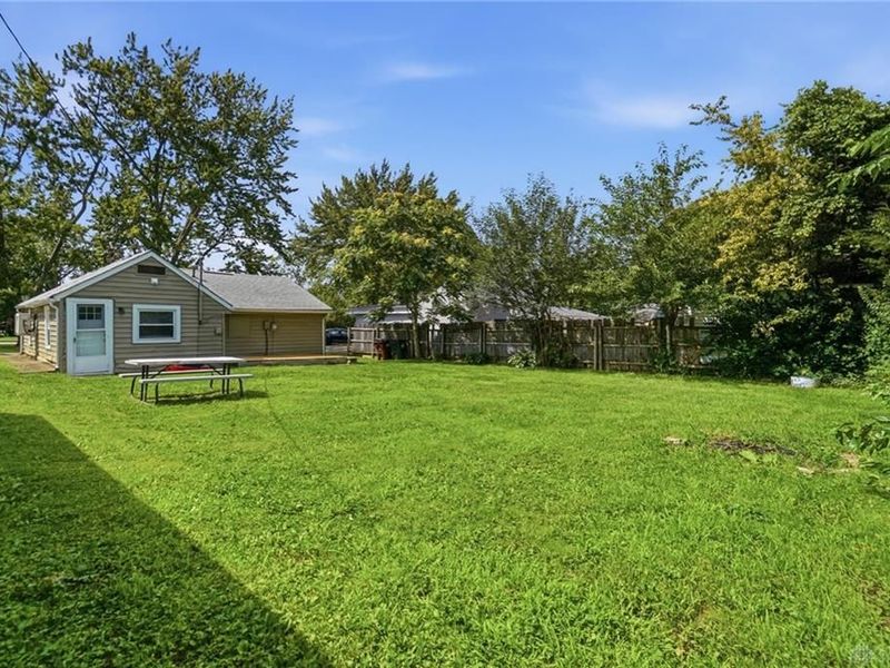 1864 Montgomery Avenue, Fairborn, OH 45324 Photo 30