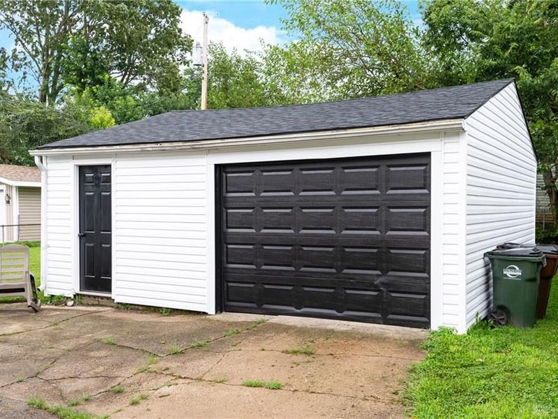 2105 Reardon Drive, Kettering, OH 45420 Photo 29