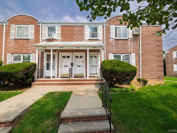 245-41B 77th Crescent , Unit 2nd Fl, Bellerose, NY 11426