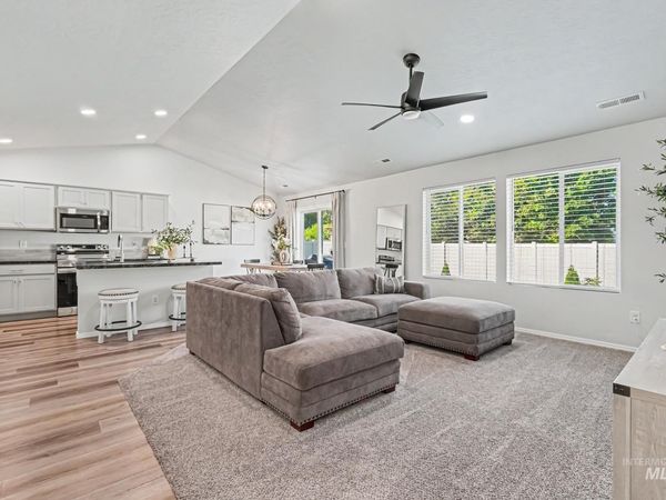 16847 Courtney Way, Caldwell, ID 83607