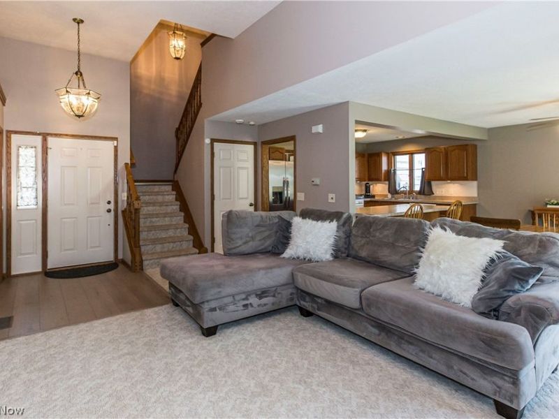 513 Ohio Street, Elyria, OH 44035 Photo 5