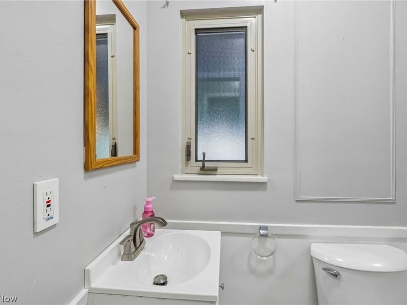 8310 Broadview Road, Broadview Heights, OH 44147 Photo 19